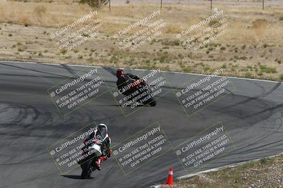 media/Apr-20-2025-AHRMA (Sun) [[393a79c373]]/Race/Group 10/Turn 4b/